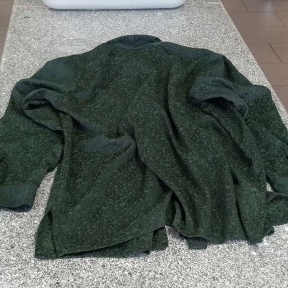 Vintage long sleeve emerald button down - Picture 4 of 4